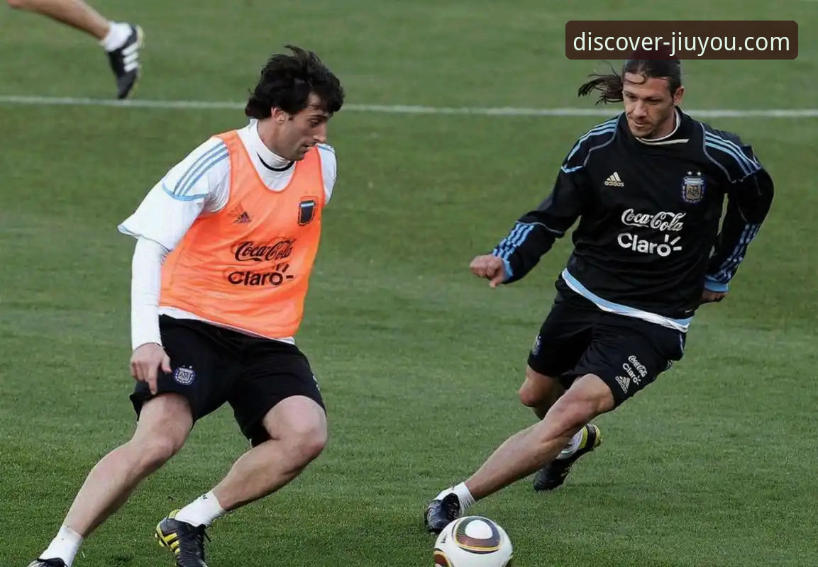 九游游戏盒子 帕尼切利重伤无缘世界杯:阿根廷战术版图缺失关键拼图的深度解析